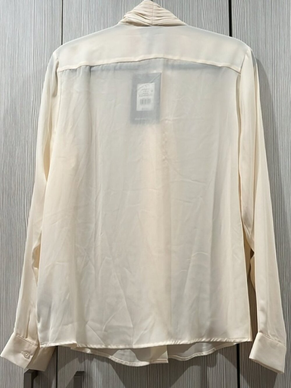 NEW Who What Wear Cream Semi Sheer Pleated Tie Neck Blouse Size L